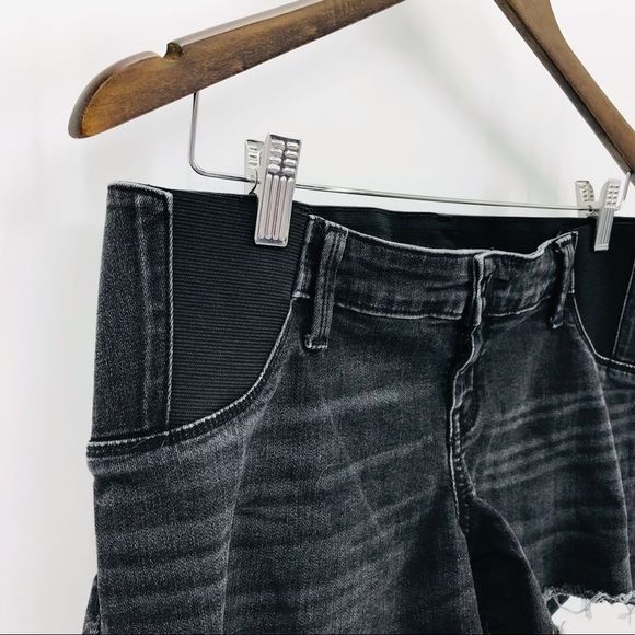 4/$45 | ISABEL MATERNITY |  Black Denim Jean Shorts | 6 MATERNITY - Picture 5 of 5